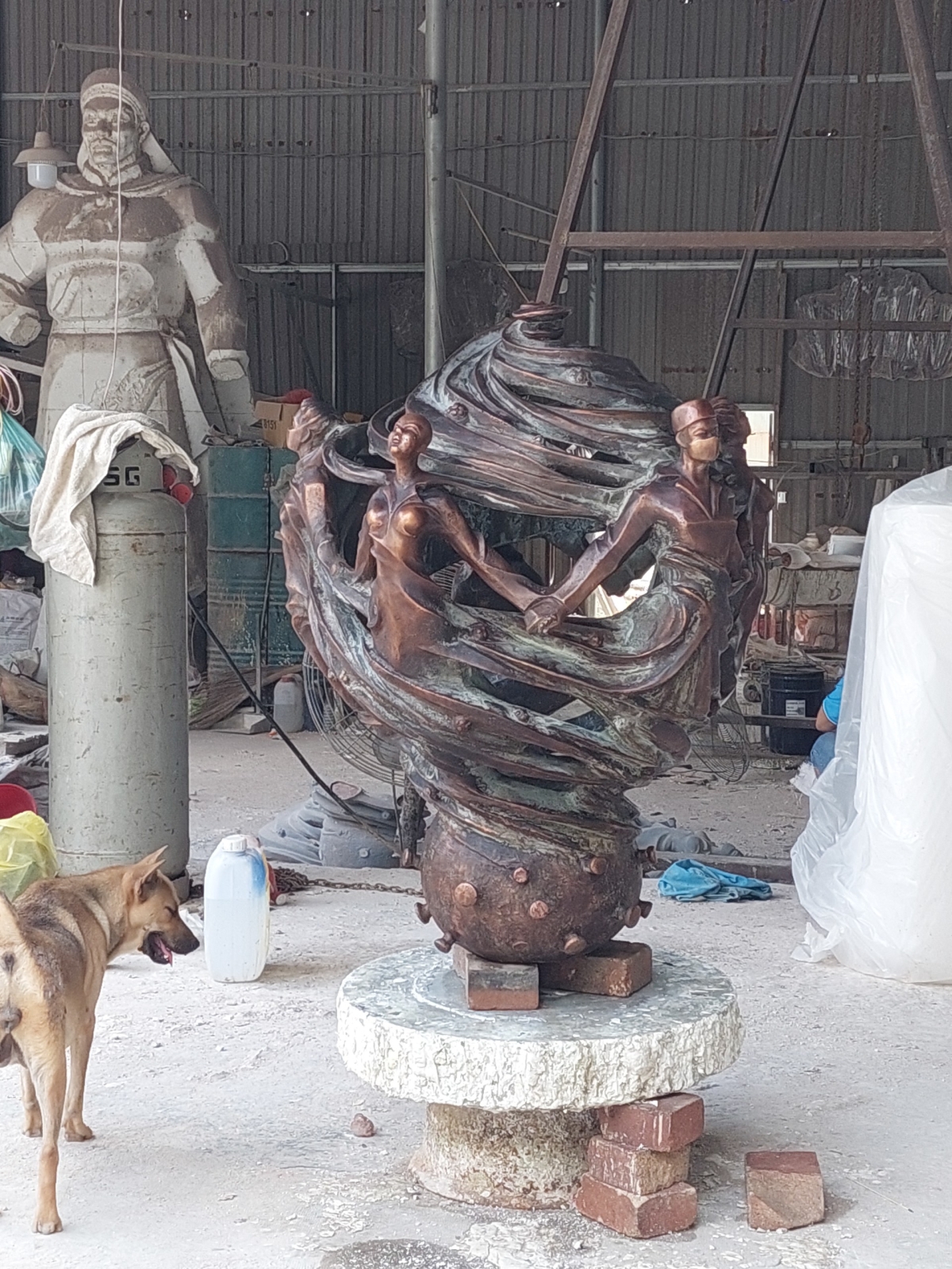 Tác Phẩm Tốt Nghiệp Chủ Đề COVID