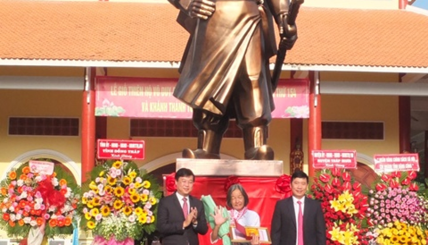 Khánh thành công trình tượng Thiên hộ Võ Duy Dương