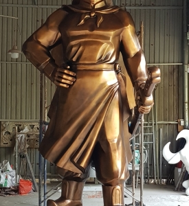 Tượng Đài Thiên Hộ Võ Duy Dương