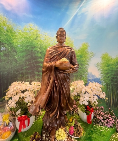 Tượng Phật Thích Ca Bằng Đồng Tại Chùa Bửu Ân - Cần Thơ