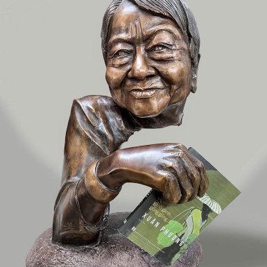 Đơn vị đúc tượng đồng giá rẻ tại TPHCM 