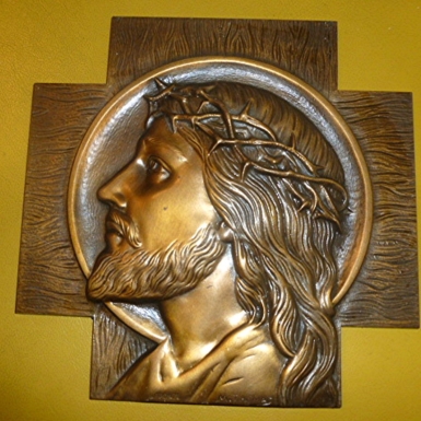 Đỉnh Thiên - Nơi phù điêu đồng thiên chúa đẹp mắt và thiết kế đa dạng