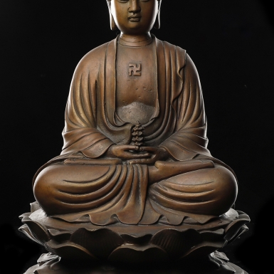 Tượng Dược sư bằng đồng đúc tỉ mỉ, tinh tế