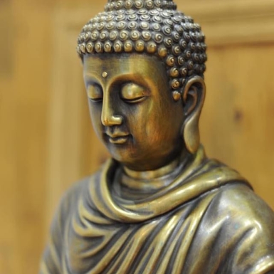 Cách đóng gói tượng phật an toàn khi chuyển đi