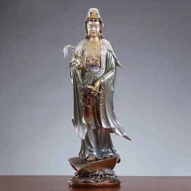 Khám phá tượng Quan Thế Âm đứng bằng đồng 