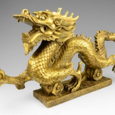 Vẻ đẹp và ý nghĩa phong thủy của tượng rồng bằng đồng