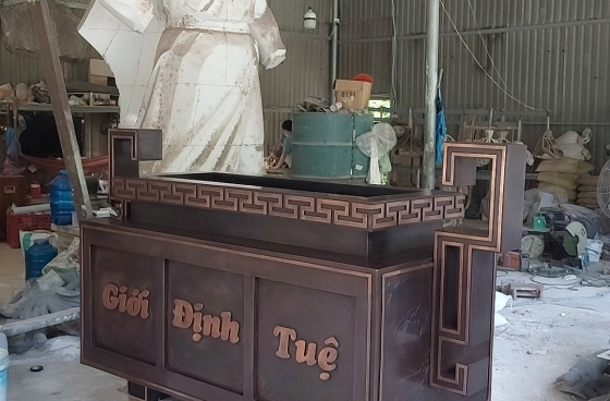 Có cách nào để phục hồi tượng đồng bị hỏng không?