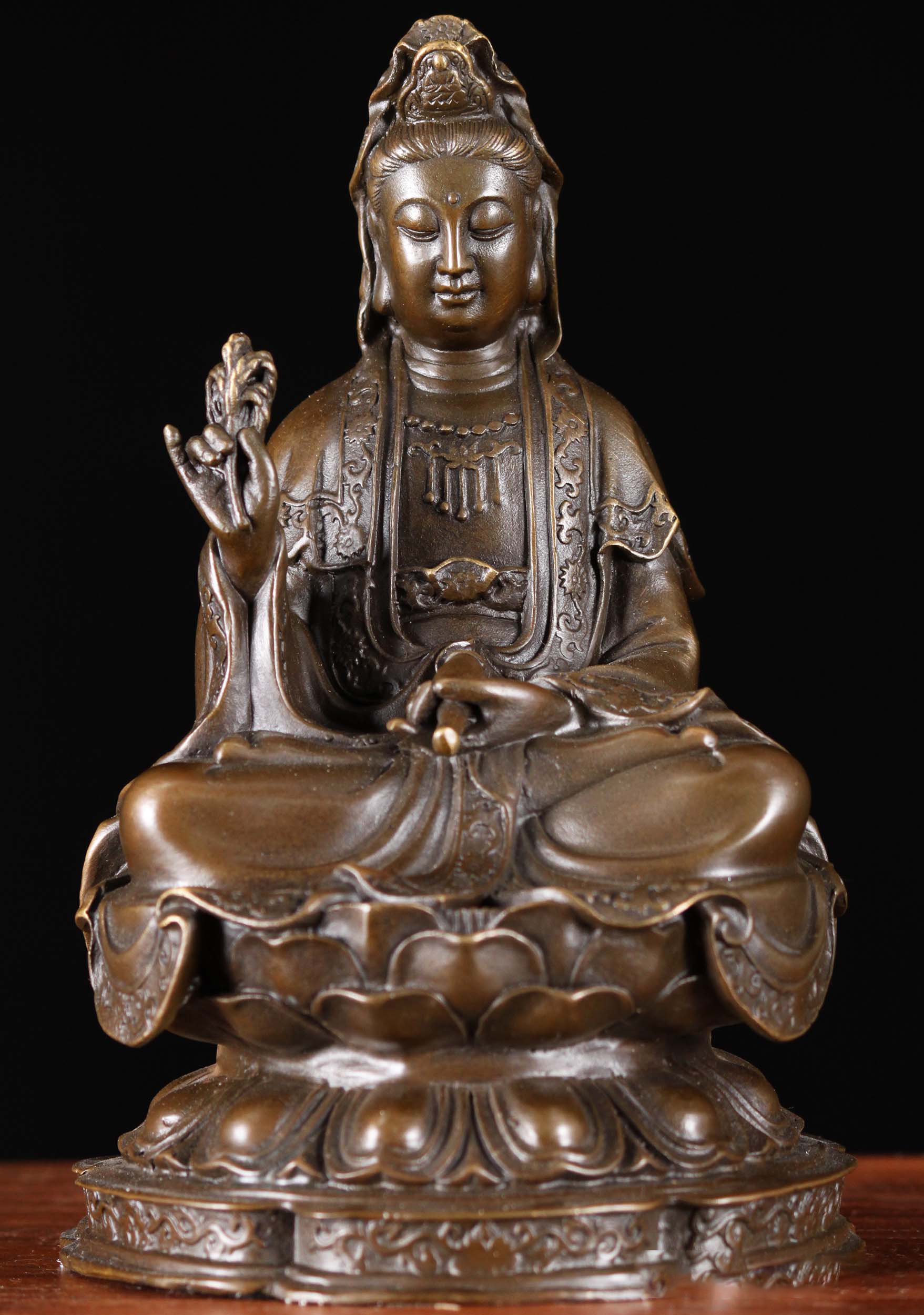 tượng Phật Bà Quan Âm bằng đồng