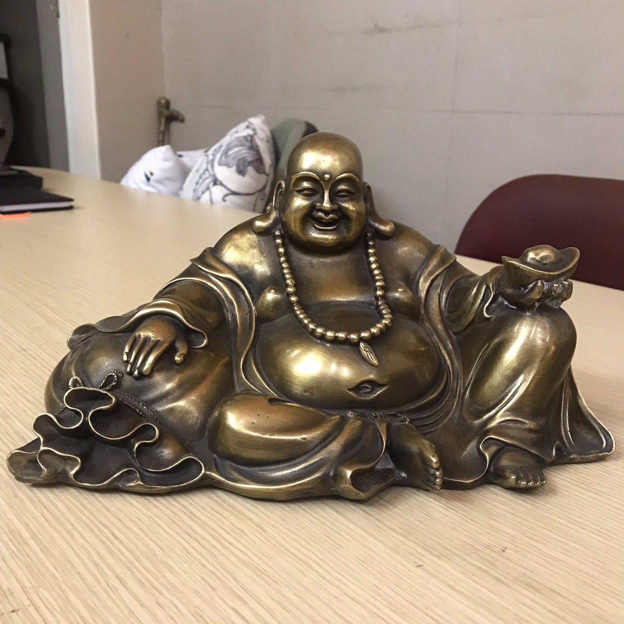 Tượng Di Lặc bằng đồng