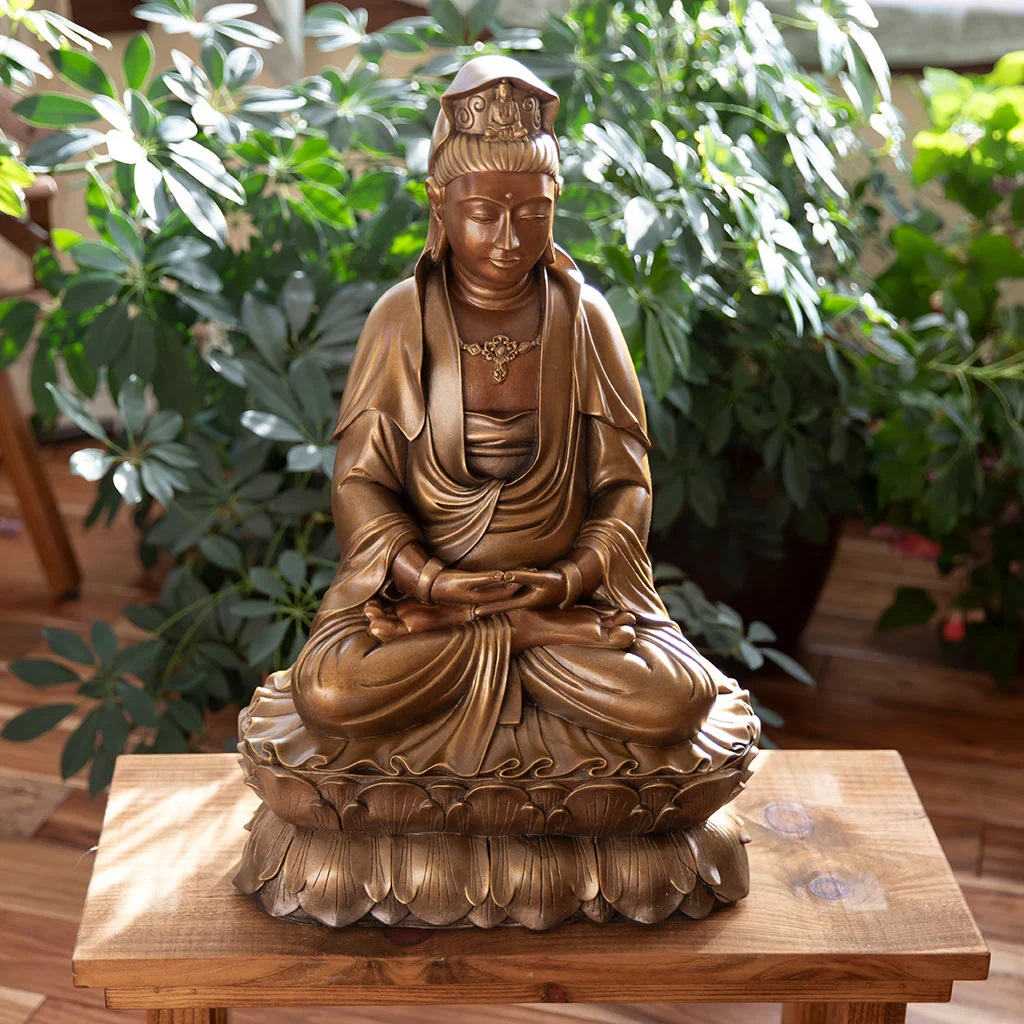 Tượng Quan Âm bằng đồng